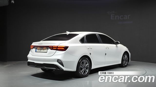 Kia K3 из Кореи Encar
