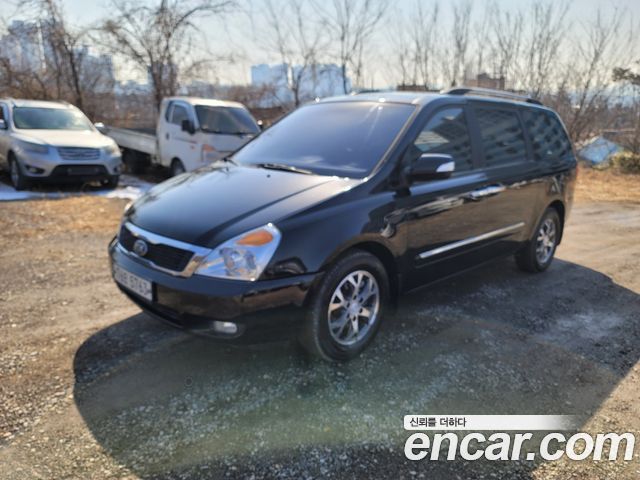 Kia Carnival Grand Carnival GLX Premium — пробег 225 570 км
