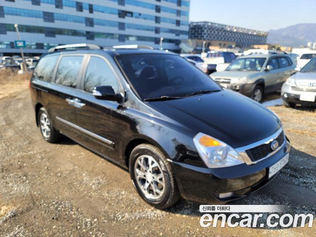 Kia Carnival Grand Carnival GLX Premium — пробег 225 570 км
