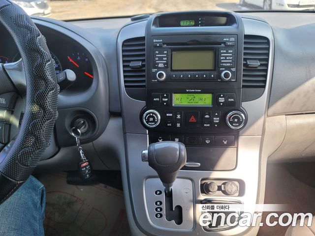 Kia Carnival Grand Carnival GLX Premium — пробег 225 570 км