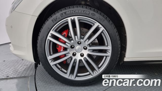 Maserati Ghibli из Кореи Encar