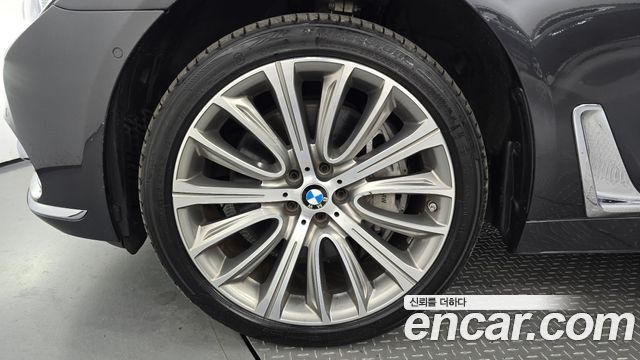 BMW 7-Series из Кореи Encar