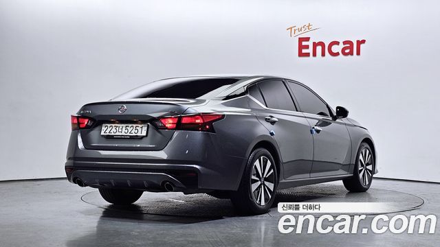 Nissan Altima из Кореи Encar