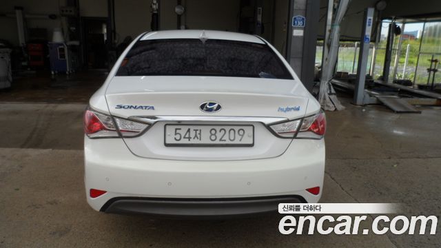 Hyundai Sonata 2.0 Premier — пробег 112 646 км