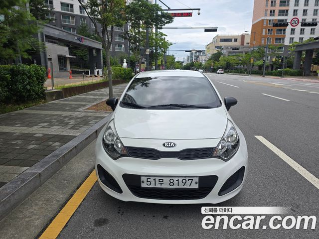 Kia pride 1.4 MPI Hatchback Smart Special — пробег 93 742 км