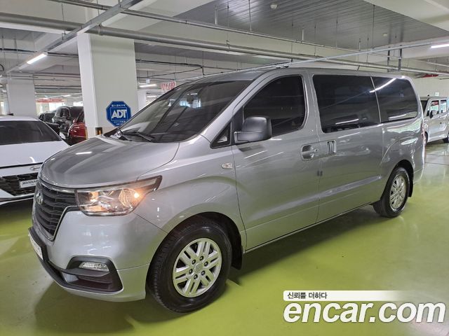 Hyundai Starex Van 3-Seater Smart — пробег 66 619 км