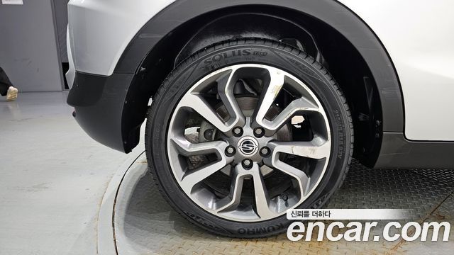 Ssangyong TIBOLI Diesel VX 2WD — пробег 77 131 км