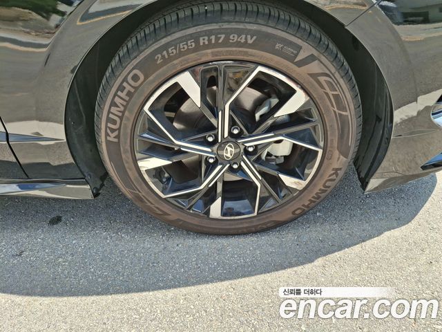 Hyundai Sonata 2.0 Premium — пробег 30 200 км — фото 5 из 5