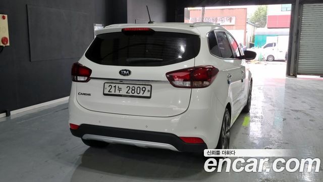 Kia Carens из Кореи Encar
