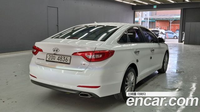 Hyundai Sonata LPI Premium Special — пробег 184 799 км — фото 2 из 5