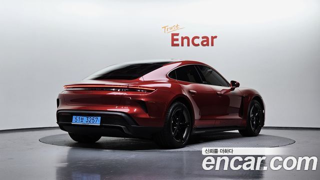 Porsche Taycan из Кореи Encar