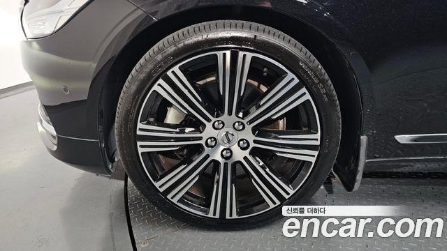 Volvo S90 из Кореи Encar