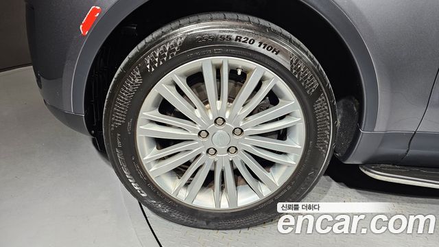 Land Rover Discovery 3.0 TD6 HSE Luxury — пробег 73 820 км