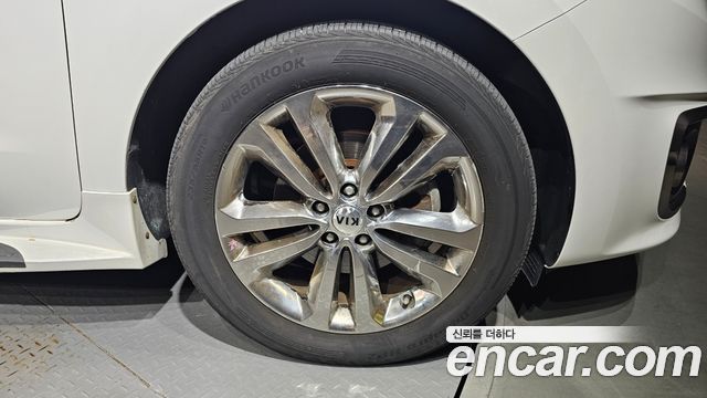 Kia Carnival 9-seater Prestige — пробег 160 148 км