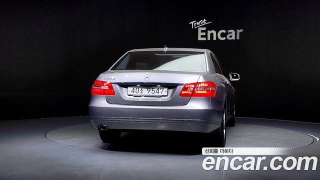 Mercedes-Benz E-Class E200 CGI — пробег 120 897 км