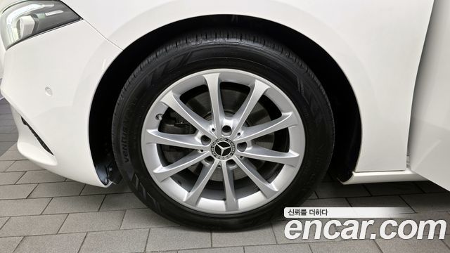 Mercedes-Benz A-Class A220 Sedan — пробег 88 909 км