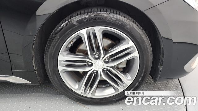 Hyundai Grandeur 3.0 Exclusive — пробег 200 213 км