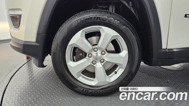 Jeep Compass из Кореи Encar