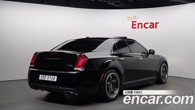 Chrysler 300C из Кореи Encar