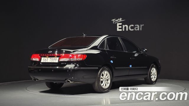 Hyundai Grandeur Q240 Deluxe — пробег 105 947 км