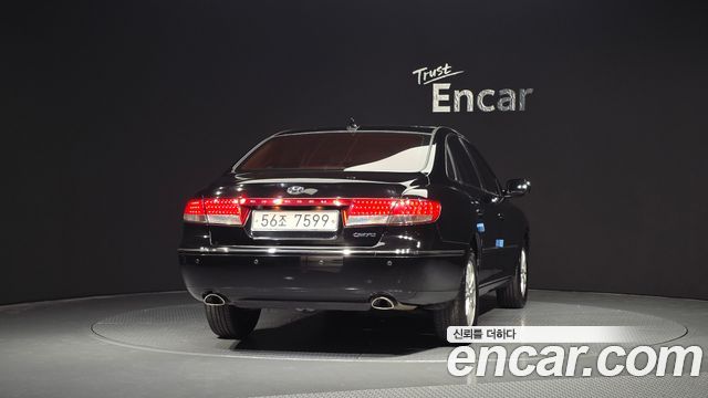 Hyundai Grandeur Q240 Deluxe — пробег 105 947 км
