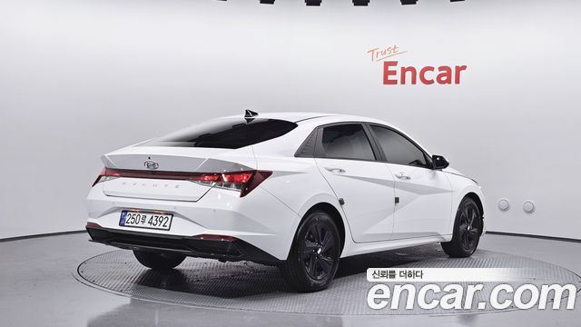 Hyundai AVANTE Smart — пробег 15 460 км