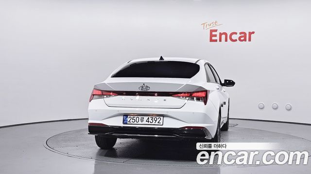 Hyundai AVANTE Smart — пробег 15 460 км