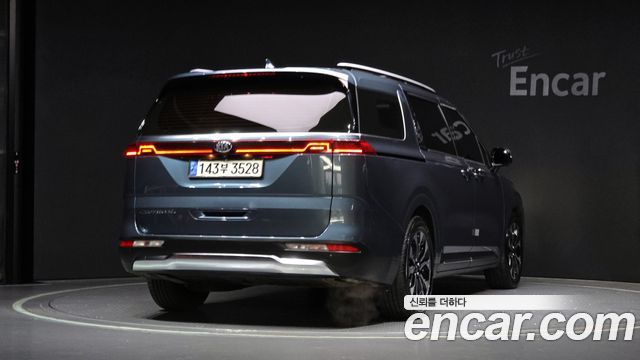 Kia Carnival из Кореи Encar
