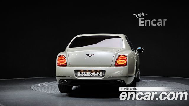 Bentley Flying Spur из Кореи Encar
