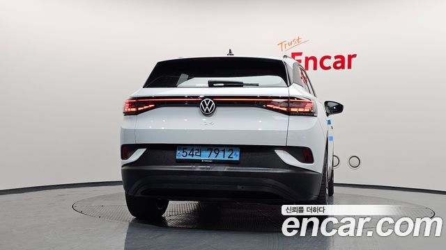 Volkswagen ID.4 Pro — пробег 65 033 км