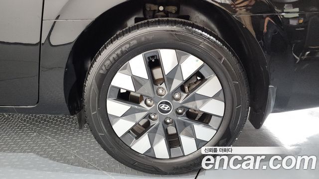 Hyundai Staria из Кореи Encar