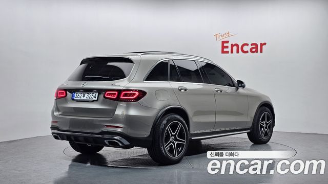 Mercedes-Benz GLC-Class GLC300 4MATIC — пробег 66 826 км