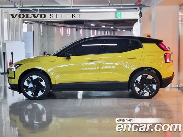 Volvo EX30 из Кореи Encar