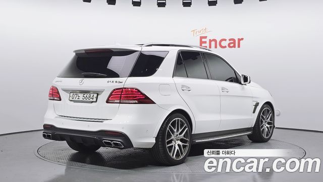 Mercedes-Benz GLE-Class AMG GLE63 4MATIC — пробег 103 876 км