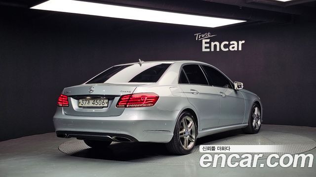 Mercedes-Benz E-Class E220 CDI Avantgarde — пробег 182 722 км
