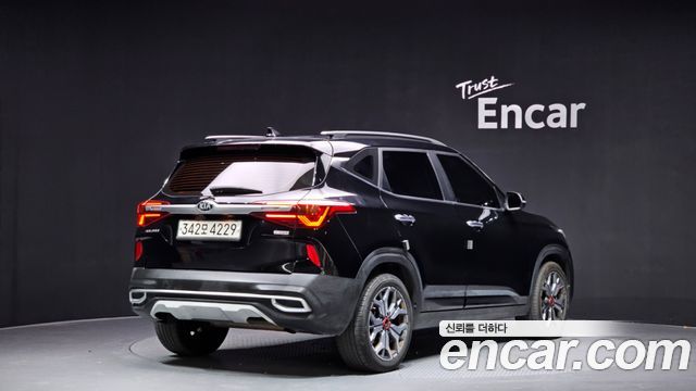 Kia Seltos Gasoline 1.6 Turbo 2WD Signature — пробег 114 881 км