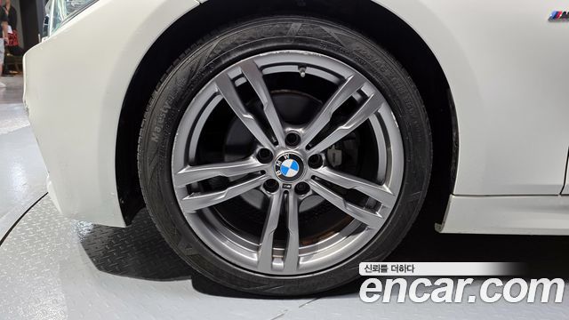 BMW 3-Series 320d M Performence Edition — пробег 35 775 км
