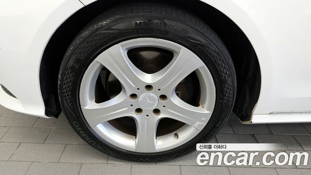 Mercedes-Benz E-Class E250 CDI 4MATIC — пробег 140 831 км