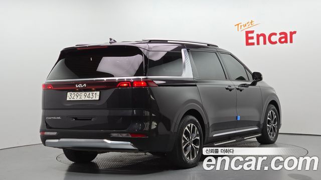 Kia Carnival 9-Seater Noblesse — пробег 56 065 км