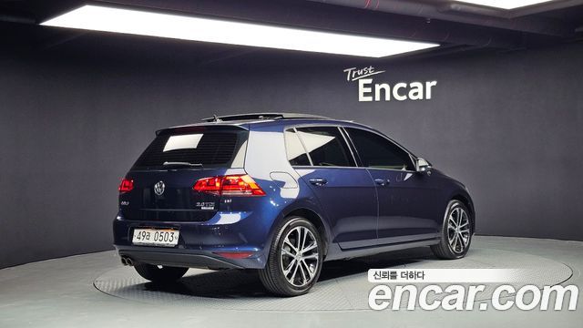 Volkswagen Golf 2.0 TDI Premium — пробег 120 567 км