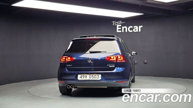 Volkswagen Golf 2.0 TDI Premium — пробег 120 567 км