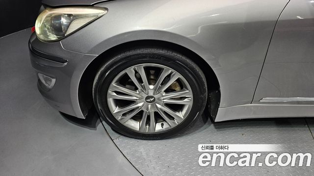 Hyundai Genesis BH 330 Luxury Standard — пробег 198 214 км