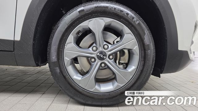 Kia Seltos из Кореи Encar