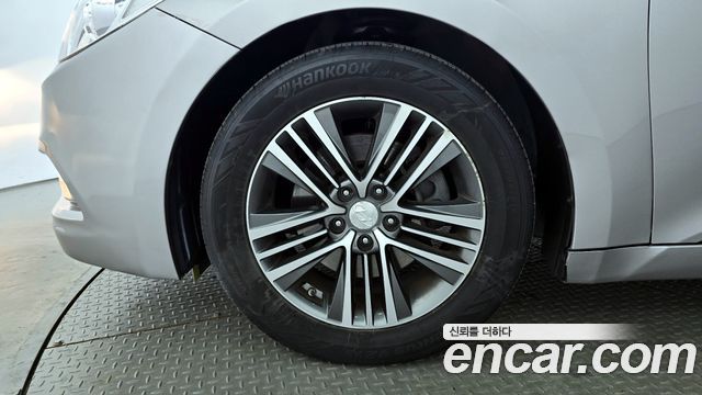 Hyundai Grandeur HG240 Modern — пробег 86 221 км