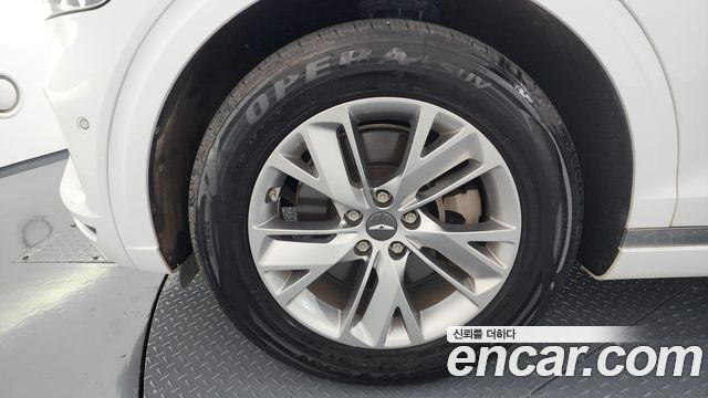 Genesis GV70 2.2 Diesel AWD — пробег 99 133 км