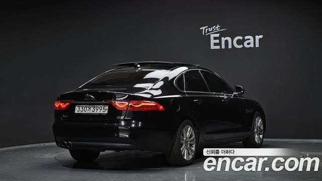 Jaguar XF из Кореи Encar