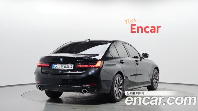 BMW 3-Series из Кореи Encar