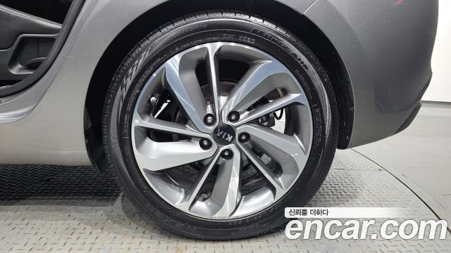 Kia Carens из Кореи Encar