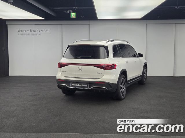 Mercedes-Benz EQB из Кореи Encar