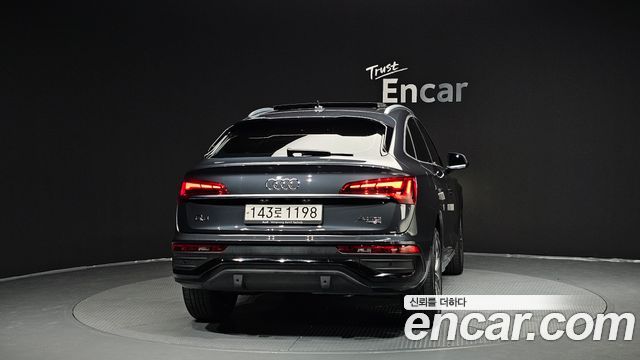 Audi Q5 40 TDI Quattro Sportback — пробег 65 982 км